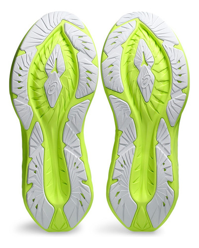 Tenis Hombre Asics Novablast 4 Q424 750
