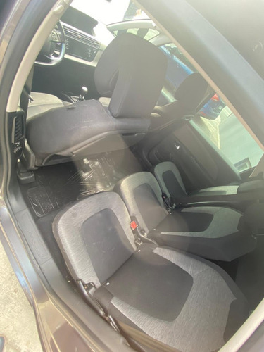 Imagen 12 de 16 de Citroen C4 Picasso Feel Pack Hdi