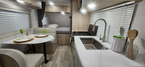 Trailer Importado Winnebago 1720fb - Okm - Y@w2