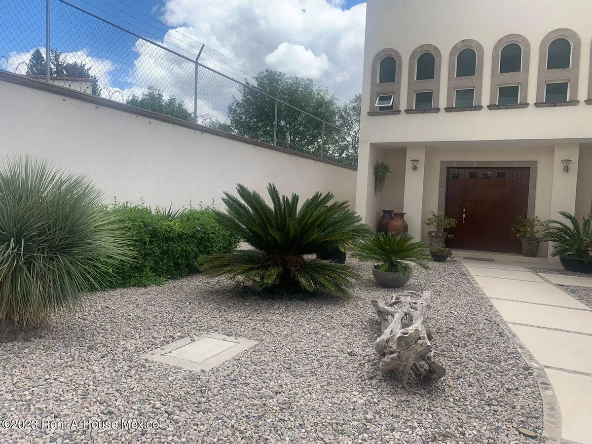 Villas Del Meson, 3 Recamaras, Jardin Con Vista Al Campo De Golf