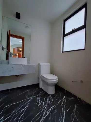 Casa Con Terrazas Con Uso De Suelo Para Oficinas En Polanco