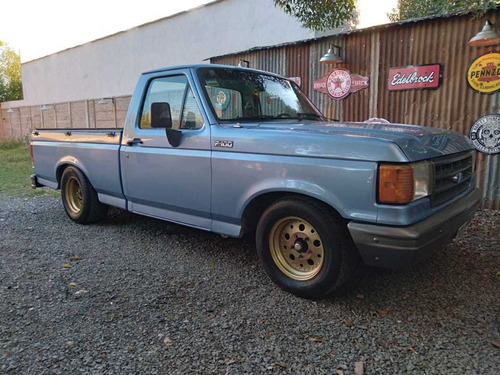 Ford F-100 3.6 Lujo 1993