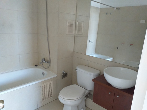 Comodo Y Moderno Depto. En Portugal / /sta. Isabel, 1 Suite