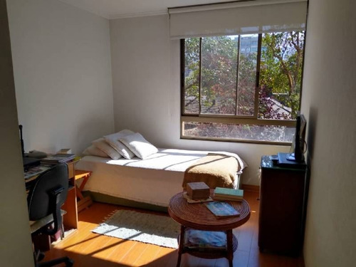 Imagen 9 de 14 de Departamento En Venta De 4 Dorm. En Vitacura