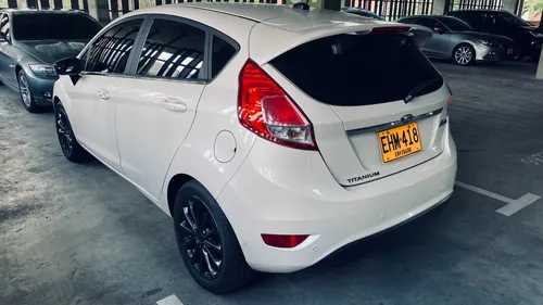 Ford Fiesta 1.6 Titanium Mt
