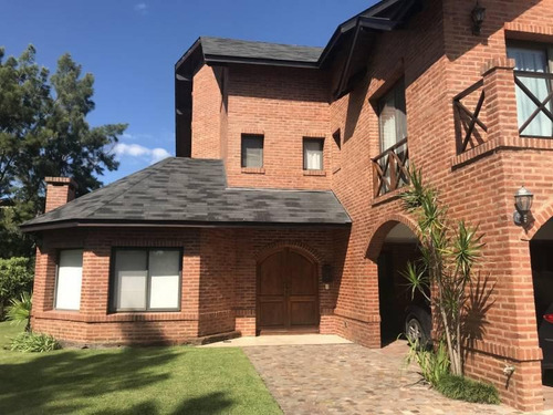 Imagen 12 de 13 de Nordelta - La Isla | Casa Al Agua En Venta Oportunidad!