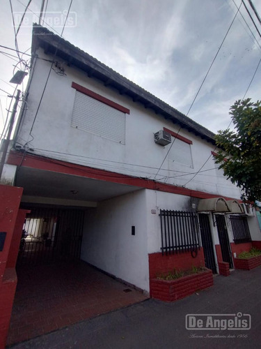 Departamento En Moron Sur