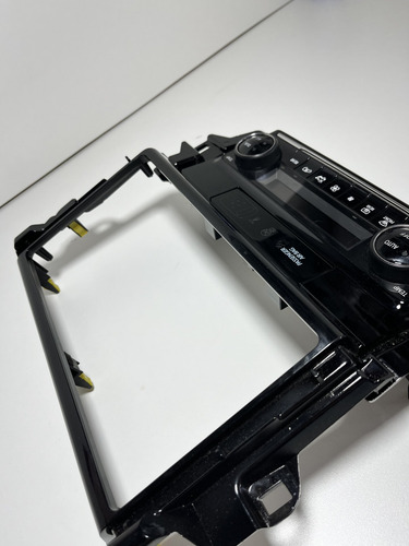 Moldura Multimidia Com Comando Ar Sw4 Srx 22/23 Original
