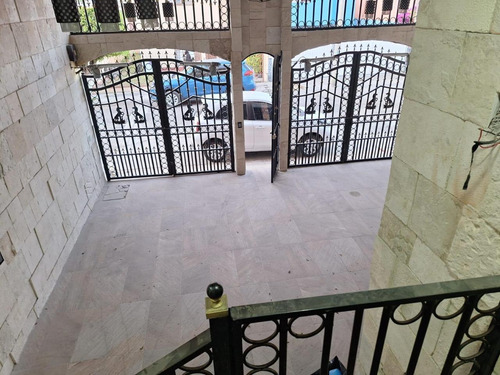 Casa Sola En Venta En Izcalli Ecatepec, Ecatepec De Morelos, México