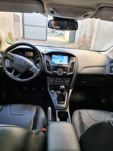 Ford Focus Iii 2.0 Sedan Titanium Mt 2017