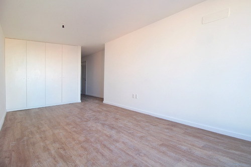 Hermoso Apartamento A Estrenar En Parque Batlle - Con Terraza Al Frente - Piso 3 - 104 M2, 3 Dorm / 2 Baños (suite). Opción Garage