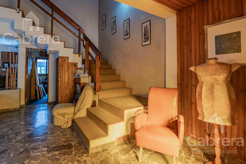 Casa En Venta De 4 Dormitorios En La Plata