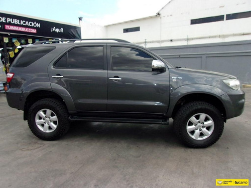 Toyota Fortuner Automatica 4x4