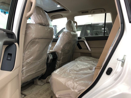 Imagen 4 de 11 de Toyota Prado