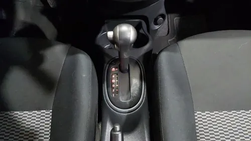 Nissan March 1.6 SENSE AUTO