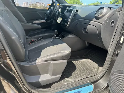 Renault Captur 2.0 Bose At
