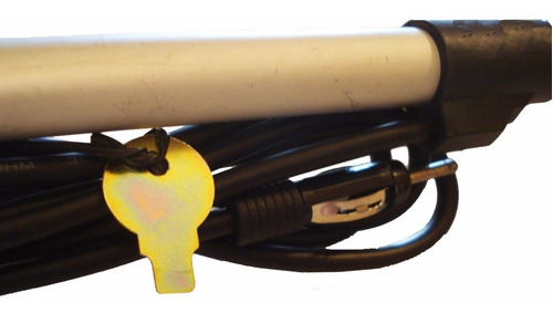 Imagen 6 de 10 de Antena De Auto Para Guardabarro 4 Tramos Con Llave Universal