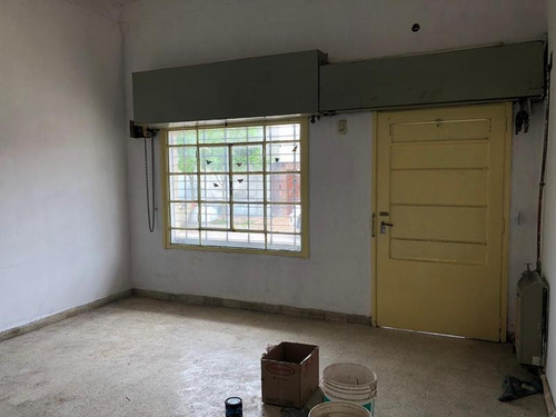 Imagen 2 de 15 de Departamento - Centro De Lujan