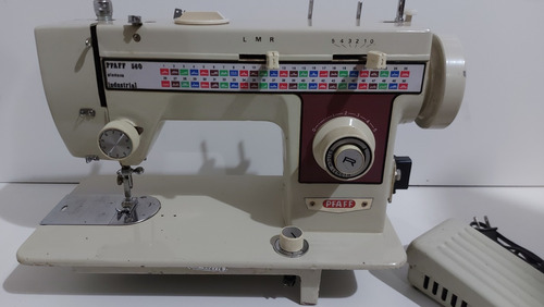 Maquina De Coser Pfaff 560 Industrial Alemana