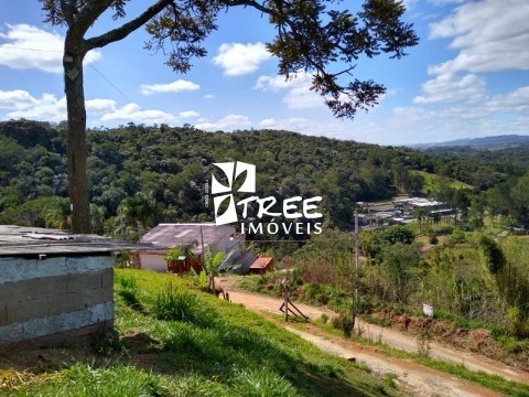 Imagem 6 de 26 de Venda De Chacara Vista Alegre/arujá A/t 1000m², A/c 160m², Distribuídos Em 3 Dormitórios Sendo 1 Suíte, 1 Banheiro Social, Sala, Cozinha, Despensa, Ár - Ch00095 - 68685217