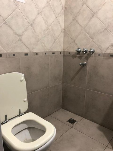 Imagen 4 de 14 de Departamento Tipo Casa En Venta En Lanus Oeste