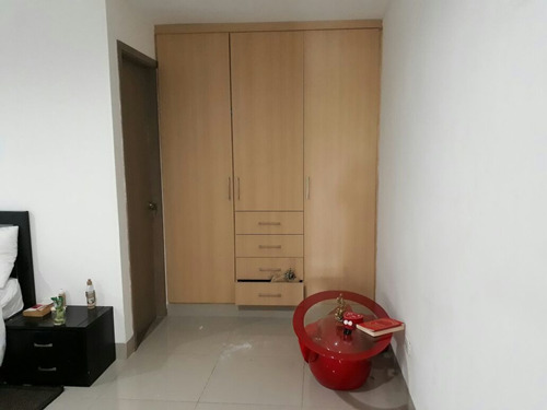 Imagen 5 de 9 de Aparta Estudio Cerca De Almacenes Metro