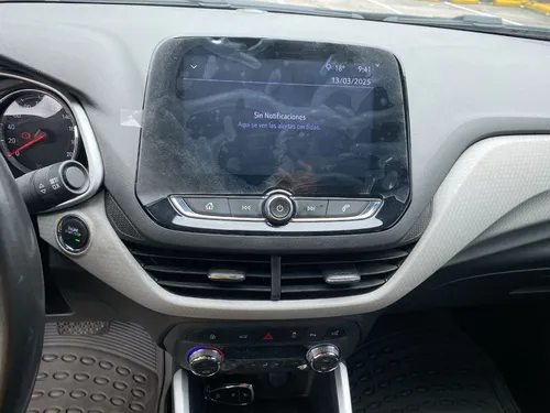 Chevrolet Onix 1.0 Premier At