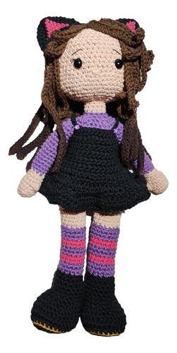 Muñeca Lyna Vallejos Amigurumi A Crochet 