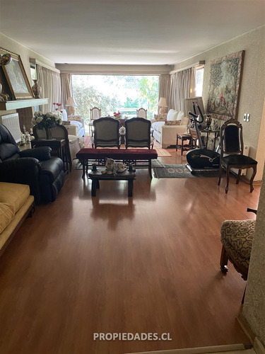 Casa En Venta De 5 Dorm. En Lo Barnechea