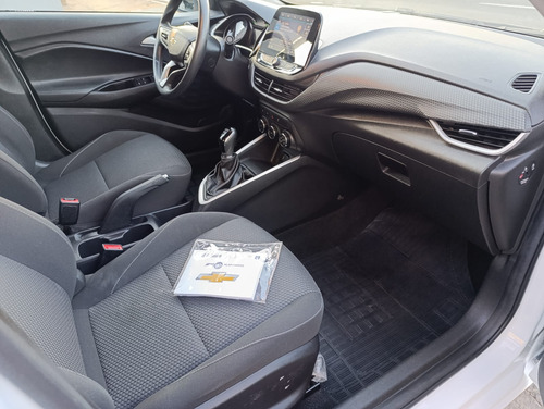 Chevrolet Onix plus 1.0 Lt 2 4P