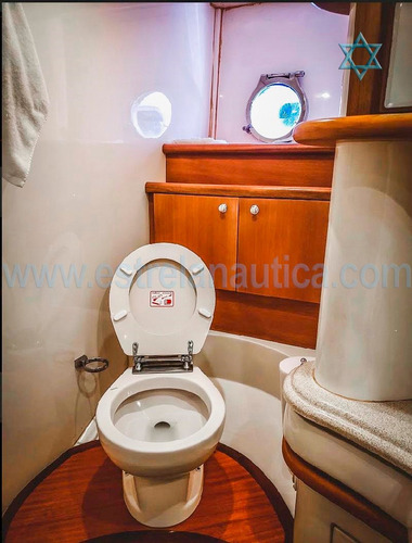 Imagem 10 de 10 de Lancha Intermarine 600 Full Ferretti Phantom Triton Focker