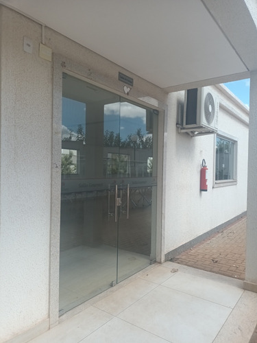 Apartamento 2 Quartos Quinto Andar Com Piscina