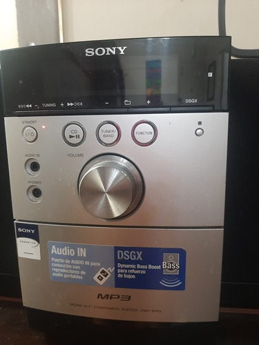 Imagen 2 de 8 de Minicomponente Equipo Musica Parlantes Cd Casette Mp3 Sony