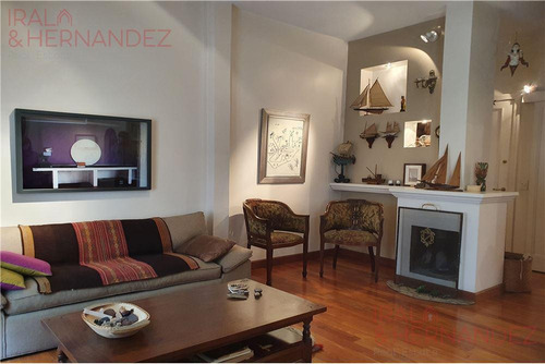 Imagen 4 de 30 de Venta De Ph Con Terraza Propia- Un Oasis En Recoleta !!!