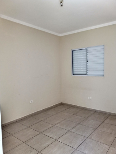 Imagem 8 de 11 de Linda Casa Térrea 1 Dormitório Vendo Ou Troco