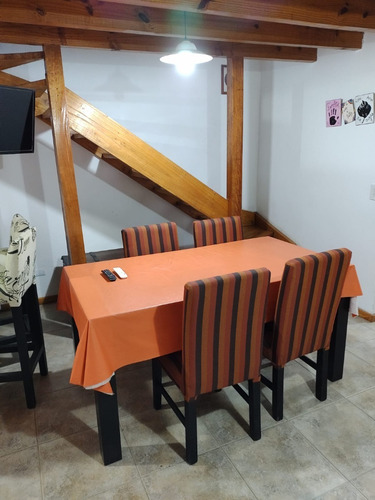 Imagen 4 de 11 de Alquiler Temporario / Departamento / Cabaña San Martin De Los Andes / Cochera / Centro / 2 Ambientes / Equipado