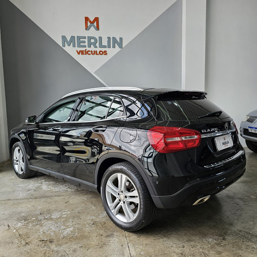 Mercedes-Benz Classe GLA 1.6 Style Turbo Flex 5p