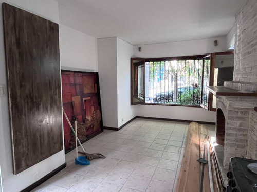 Departamento Tipo Casa En Venta En Lanus Este
