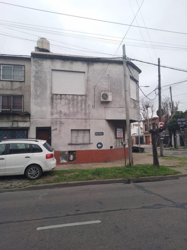 Ph En Venta - 2 Dormitorios 2 Baños - 96mts2 - Villa Domínico, Avellaneda