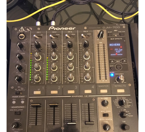 Pioneer Djm 700 Mixer 4 Canales Dj Profesional Efectos Mic