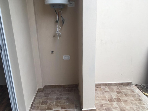Imagen 10 de 14 de Departamento En Venta De 1 Dormitorio En Lomas Del Mirador