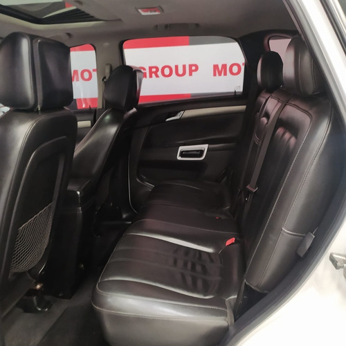 Imagen 12 de 14 de Chevrolet Captiva Sport Blanca 2012