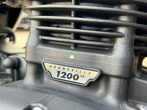 Triumph Speed Twin 1200