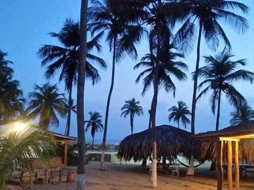 Imagen 24 de 27 de Casa Ideal Para Posada Boca De Uchire Itsmo Caribe Salida A La Playa