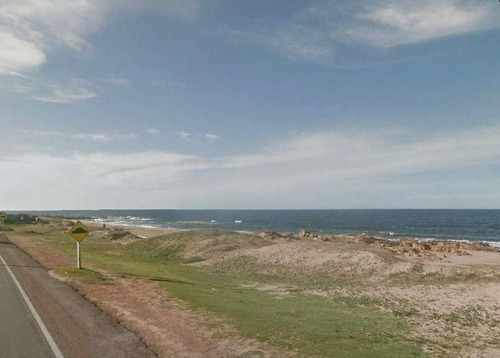Terreno En Venta Primera Linea Al Mar El Chorro Punta Piedra (ref: Bpv-3589)
