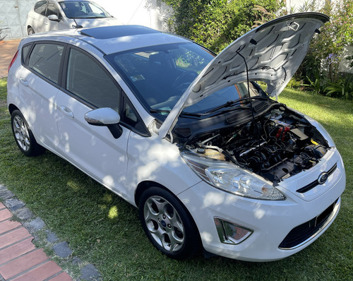 Ford Fiesta Kinetic 1.6 Titanium 120cv