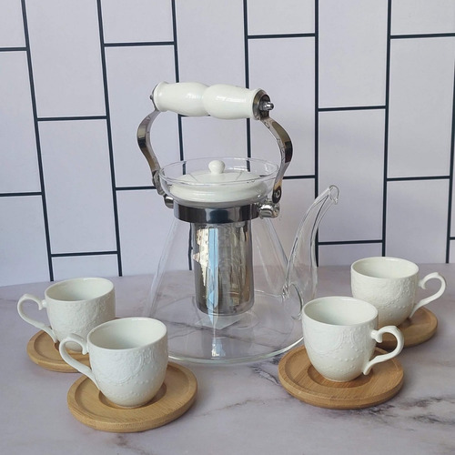 Imagen 1 de 4 de Juego De Té - Tetera Con Infusor + 4 Tazas De Porcelana B