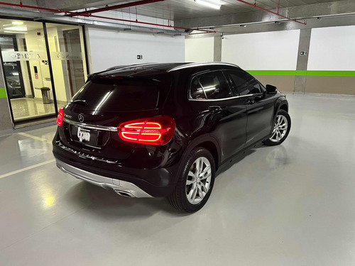 Mercedes-Benz Classe GLA 1.6 Advance Turbo Flex 5p