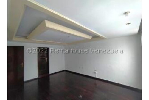 Imagen 16 de 30 de #23-14414 Excelente Casa Para Uso De Oficina En El Rosal