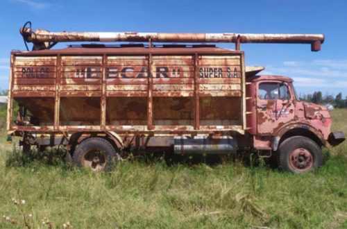 Camion Mercedes Benz 1114/48 Con Caja Cerealera Envios Pais